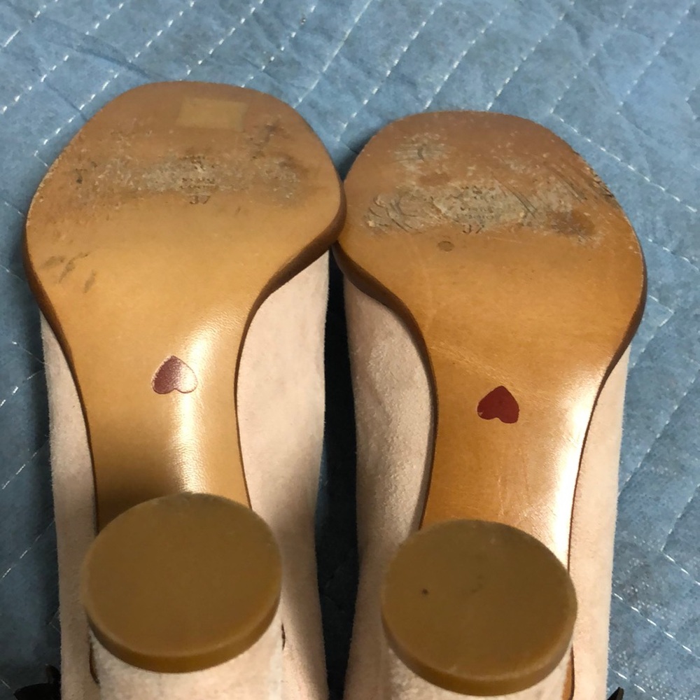 MOSCHINO Pink Suede Mary Jane Heels - Picture 5 of 8